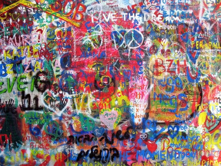 rot ist die farbe der hoffnung rot ist die farbe der hoffnung Artists of Prague