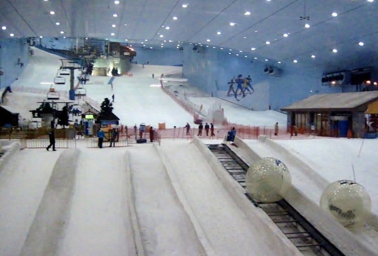 Ski dubai essay 08 image