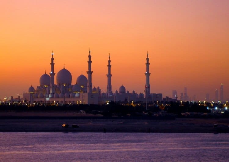 abu dhabi mosque abu dhabi Photography: 7 Super Shots