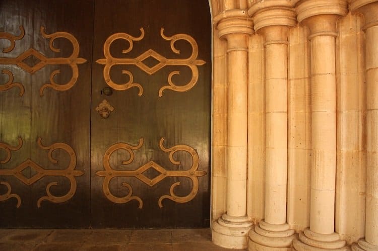 main door at afghan church main door at afghan church 20 & More Things To Do In South Mumbai