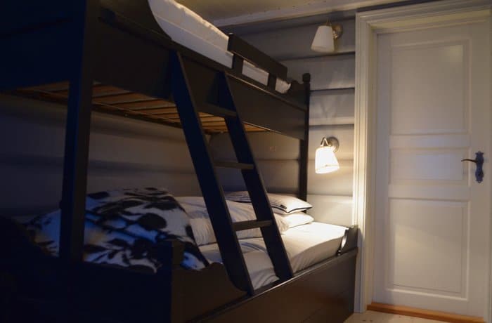 Arctic Gem: Lyngen Lodge, Norway lyngen lodge bed Arctic Gem: Lyngen Lodge, Norway